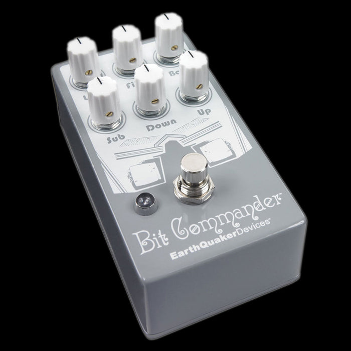 EarthQuaker Devices Bit Commander Octave Synth Right Angle 