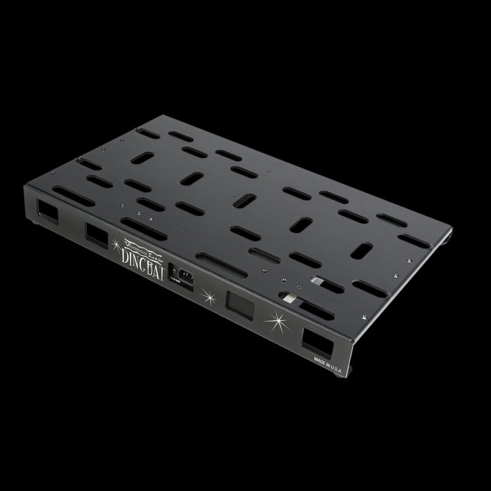Voodoo Lab DBMP3P Dingbat Medium Pedalboard Power Package with Pedal Power 3 PLUS Top Angle Left