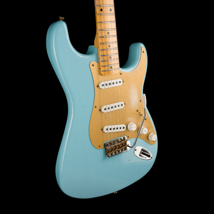 Fender Custom Shop Limited Edition 70th Anniversary 1954 Stratocaster Journeyman Relic Daphne Blue