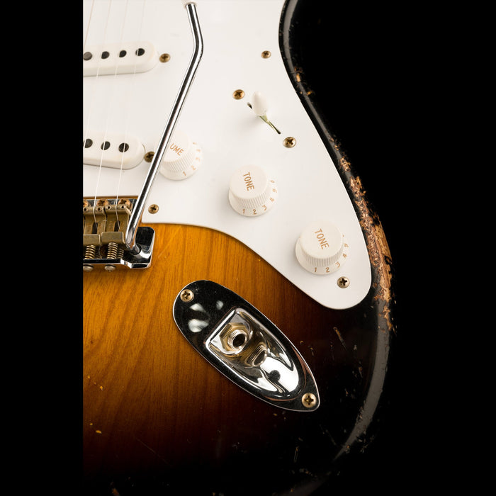 Fender Custom Shop Limited Edition 70th Anniversary 1954 Stratocaster Heavy Relic Wide Fade 2-Tone Sunburst