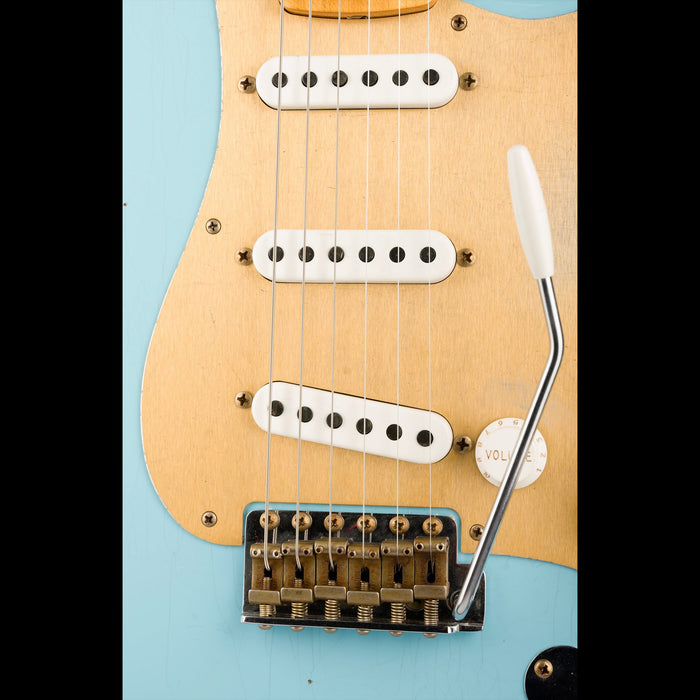 Fender Custom Shop Limited Edition 70th Anniversary 1954 Stratocaster Journeyman Relic Daphne Blue