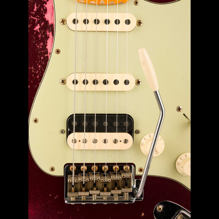 Fender Custom Shop 1959 Stratocaster HSS Heavy Relic Oxblood