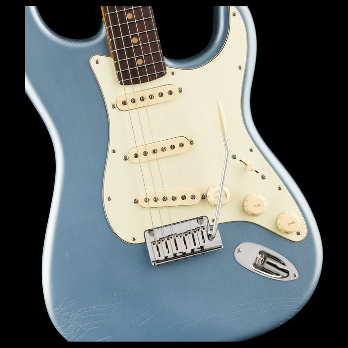 Fender American Ultra Luxe Vintage '60s Stratocaster Ice Blue Metallic Electric Guitar Front Body Detail
