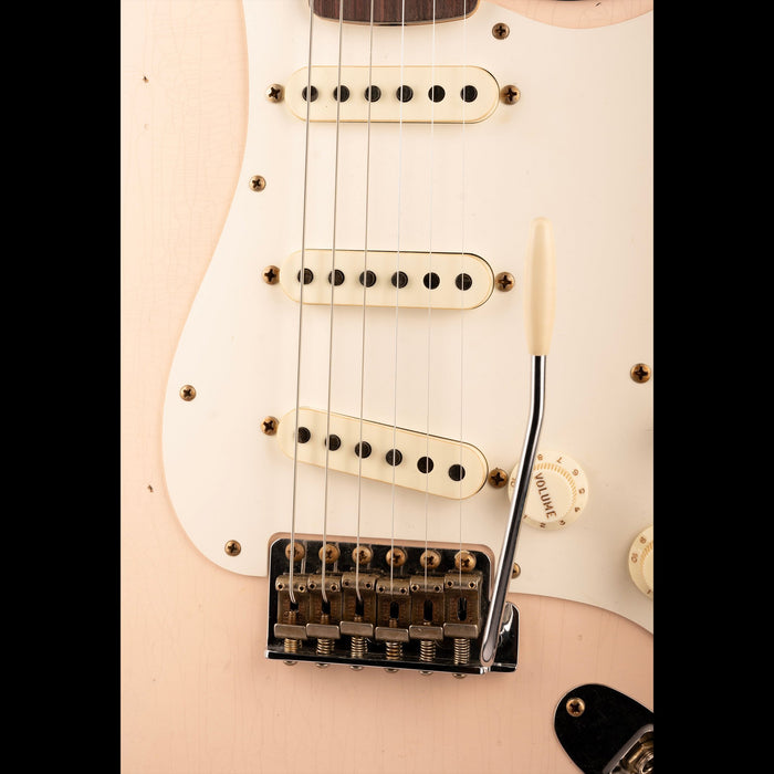 Fender Custom Shop Limited Edition 1959 Stratocaster Relic Super Faded Aged Shell Pink