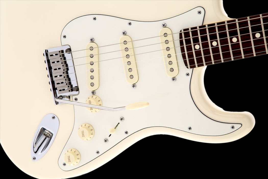 Fender Artist Series Jeff Beck Stratocaster Olympic White with Case