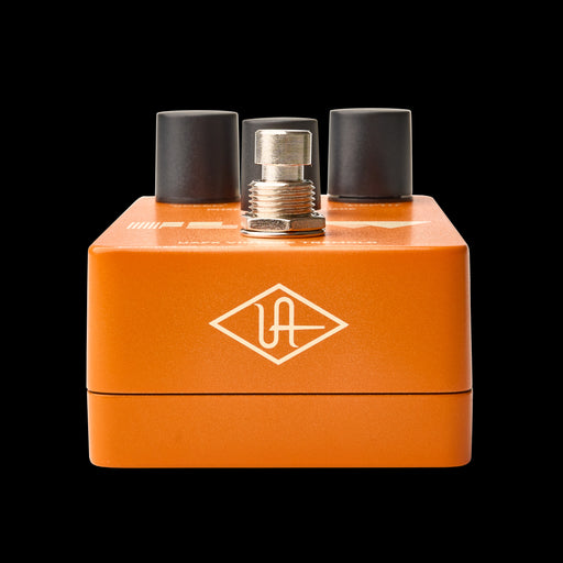 Universal Audio UAFX Flow Vintage Tremolo Pedal