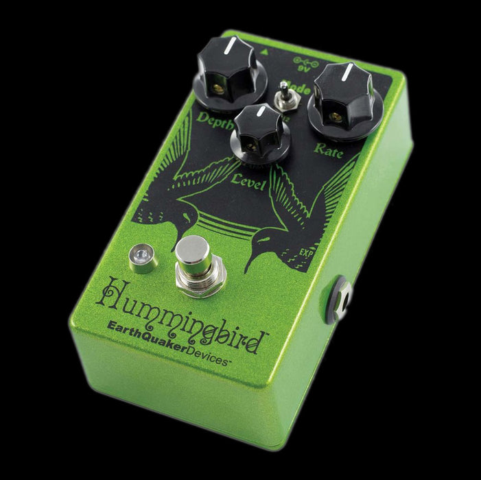 EarthQuaker Devices Hummingbird V4 Repeat Percussion Tremolo Left Angle