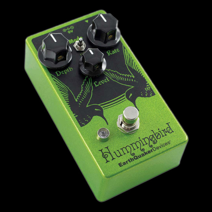 EarthQuaker Devices Hummingbird V4 Repeat Percussion Tremolo Right Angle
