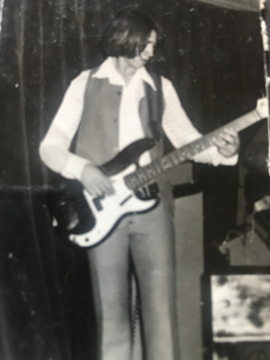 Vintage 1966 Fender Precision Bass Black With OHSC