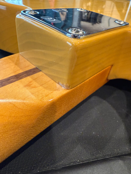 Pre Owned 2008 Fender American Vintage Hot Rod '52 Tele Butterscotch Blonde With OHSC