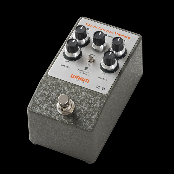 Walrus Audio WA-C1 Chorus Vibrato Mod Pedal Angle