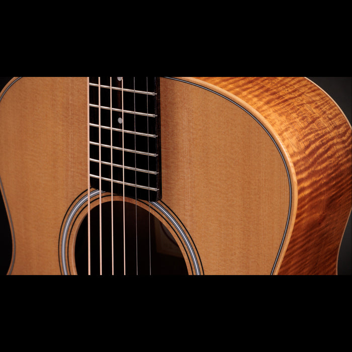 Taylor GS Mini-e LTD Figured Koa Closeup Top