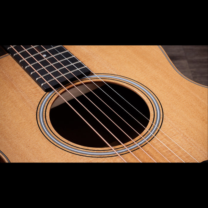 Taylor GS Mini-e LTD Figured Koa Soundhole