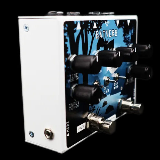 Noise Engineering Batverb Stereo Reverb Pedal Left