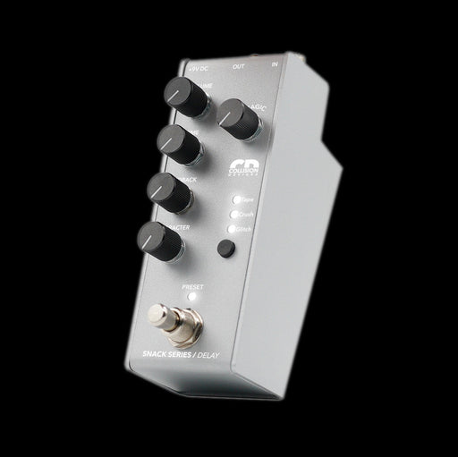 Collision Devices Snack Series Delay Pedal 3_4