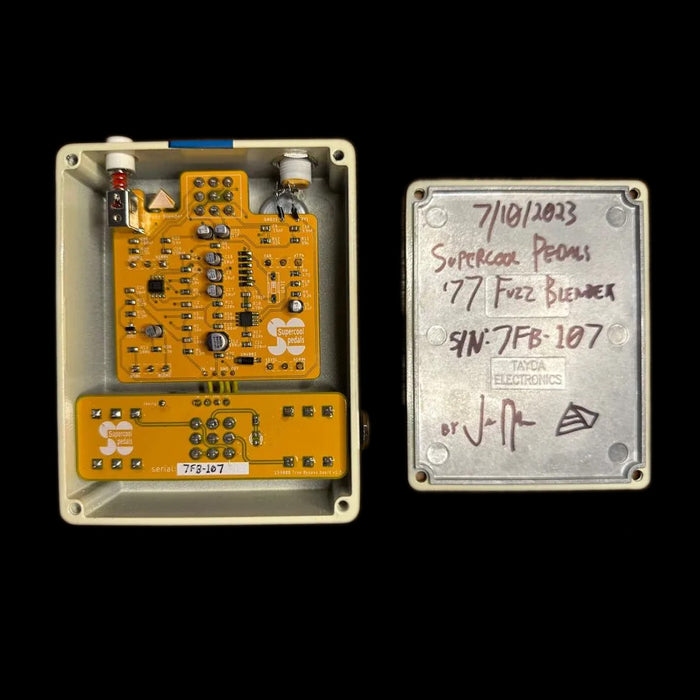 Supercool ’77 Fuzz Blender Fuzz Pedal Inside