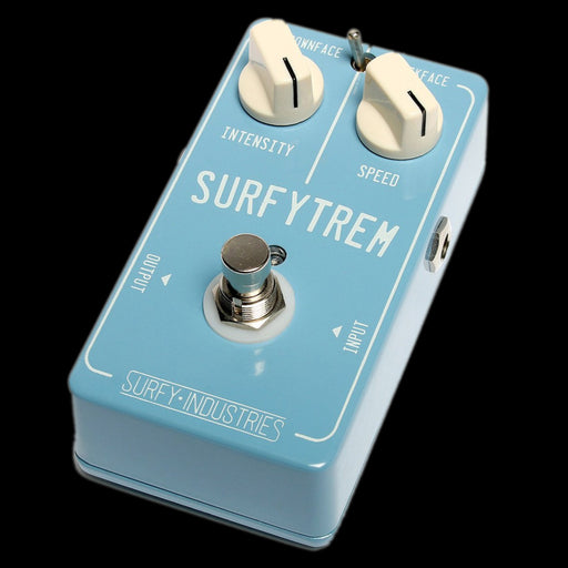 Surfy Industries SurfyTrem Tremolo Guitar Effect Pedal Front 