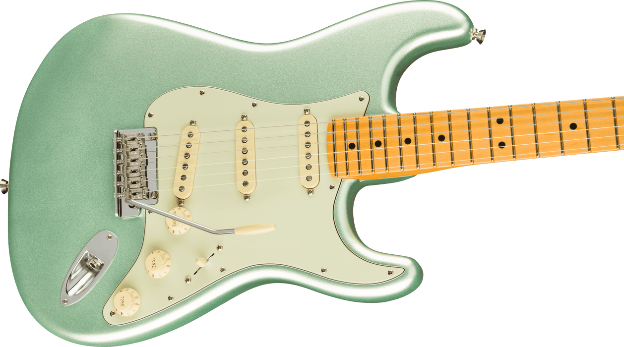 Fender American Professional II Stratocaster Maple Fingerboard Mystic Surf Green