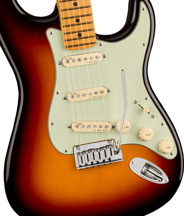 Fender American Ultra Stratocaster Maple Fingerboard Ultraburst Electric Guitar With Case