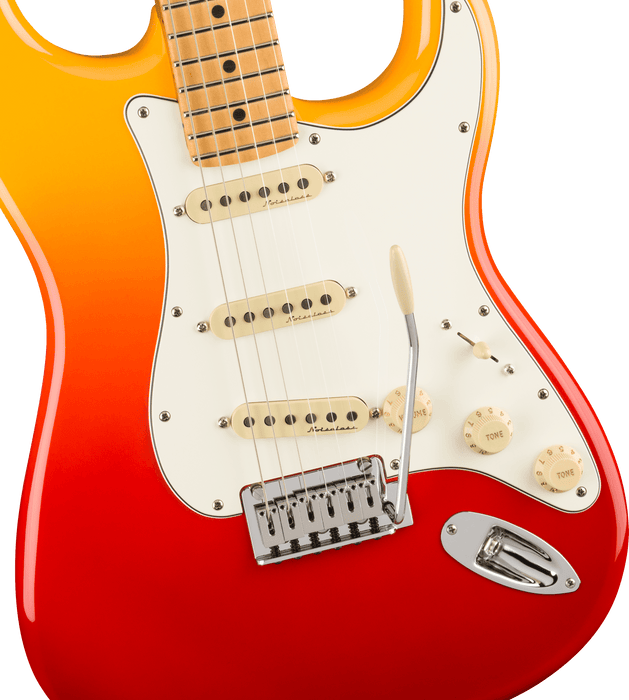 Fender Player Plus Stratocaster Maple Fingerboard Tequila Sunrise