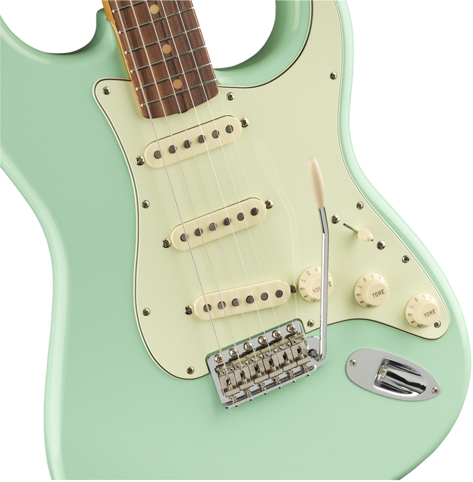 Fender Vintera '60s Stratocaster Surf Green With Gig Bag