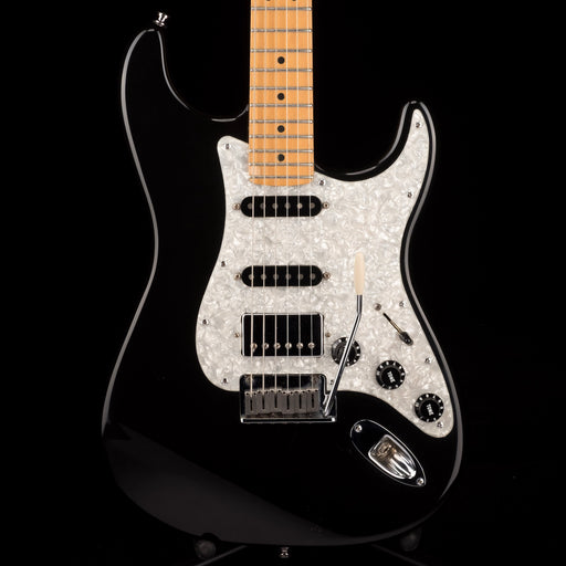 Used 2001 Fender American Series Stratocaster HSS Black with Gig Bag