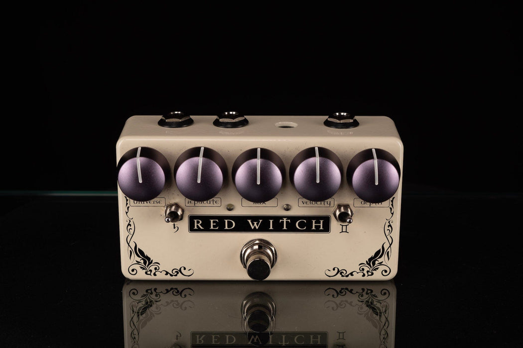 Used Red Witch Binary Star Delay Guitar Effect Pedal