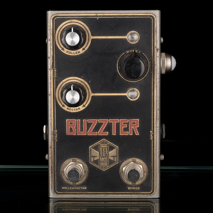Used Beetronics FX Royal Series Buzzter Boost/Pre-Amp Pedal
