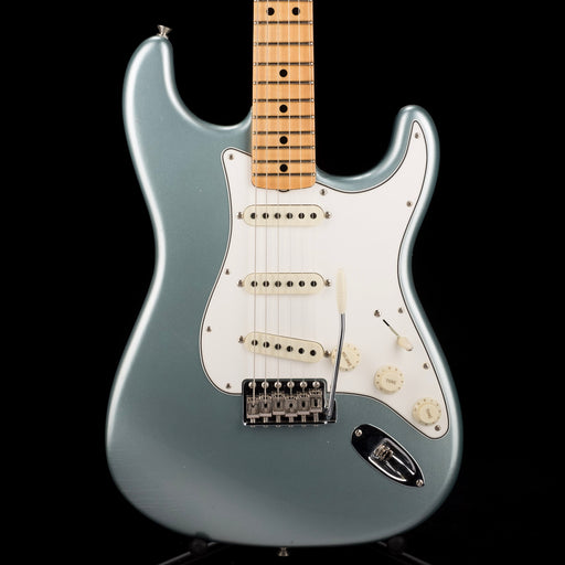 Fender Custom Shop '69 Stratocaster Journeyman Relic Aged Firemist Silver W Case
