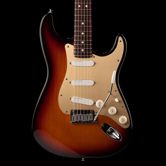 Pre Owned '96 Fender 50th Anniversary Stratocaster Plus 3-Tone Sunburst W Case