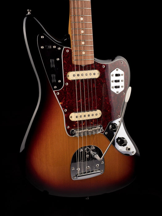 Used Fender Vintera '60s Jaguar 3-Color Sunburst With Gig Bag
