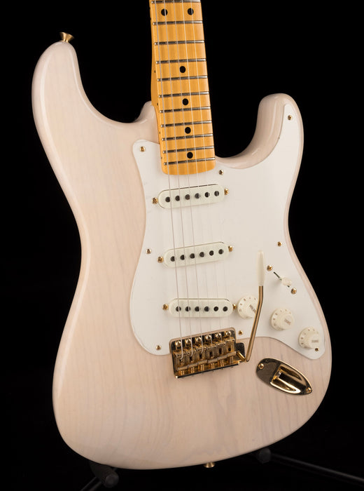 Fender Custom Shop 1957 Vintage Custom Stratocaster NOS Aged White Blonde With Case