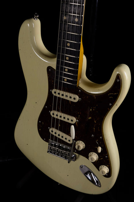 Fender Custom Shop Postmodern Stratocaster Journeyman Relic Aged Vintage White
