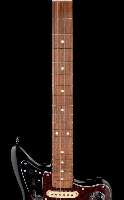 Used Fender Vintera '60s Jaguar 3-Color Sunburst With Gig Bag