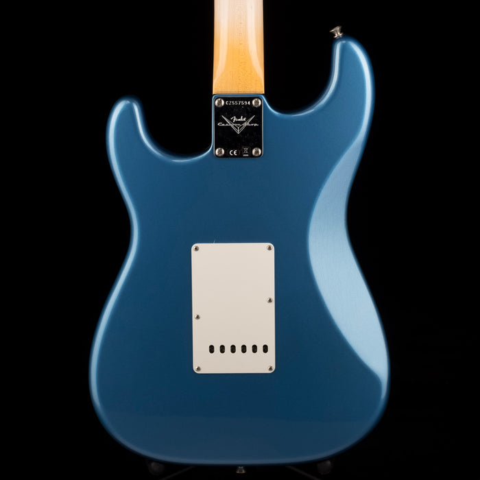 Fender Custom Shop 1966 Stratocaster Deluxe Closet Classic Aged Lake Placid Blue