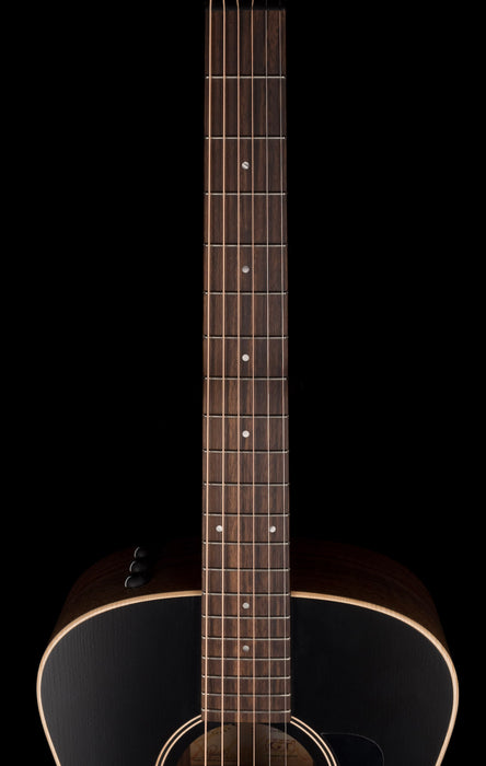 Taylor GTe Blacktop Acoustic Electric Guitar With Aerocase