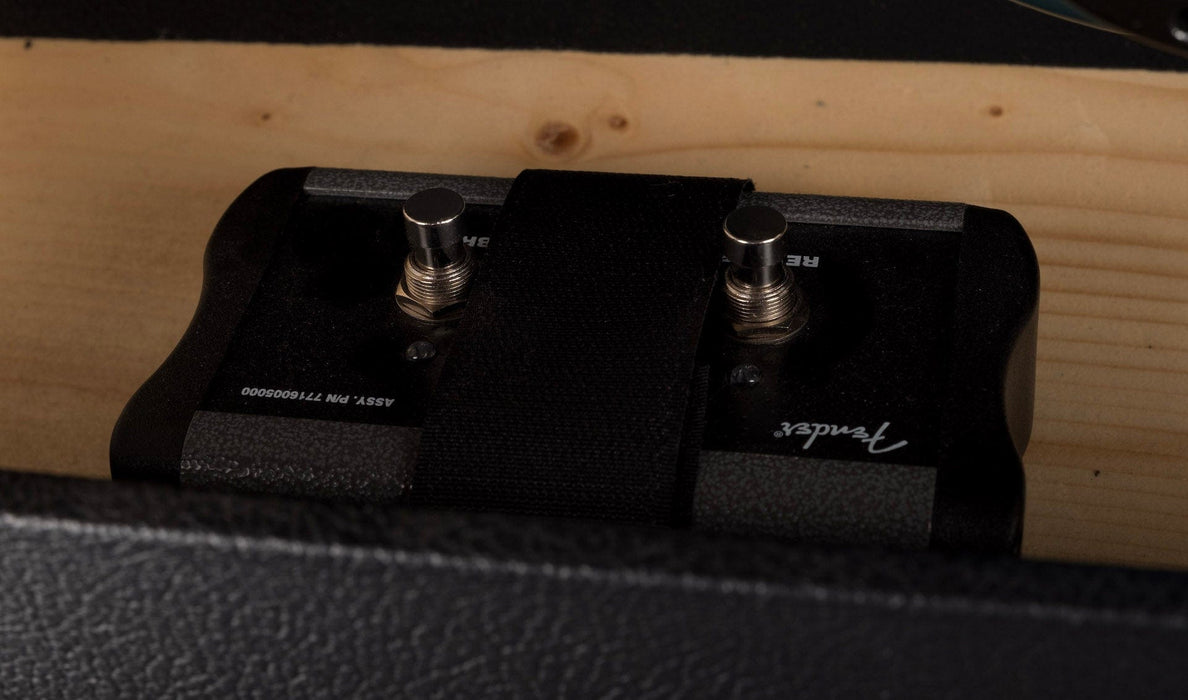 Used Fender Tone Master Deluxe Reverb Black Guitar Amp Combo