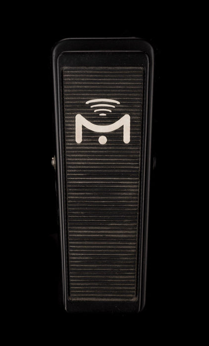 Used Magnatone Stereo Twilighter with Footswitch and Expression Pedal — Truetone Music