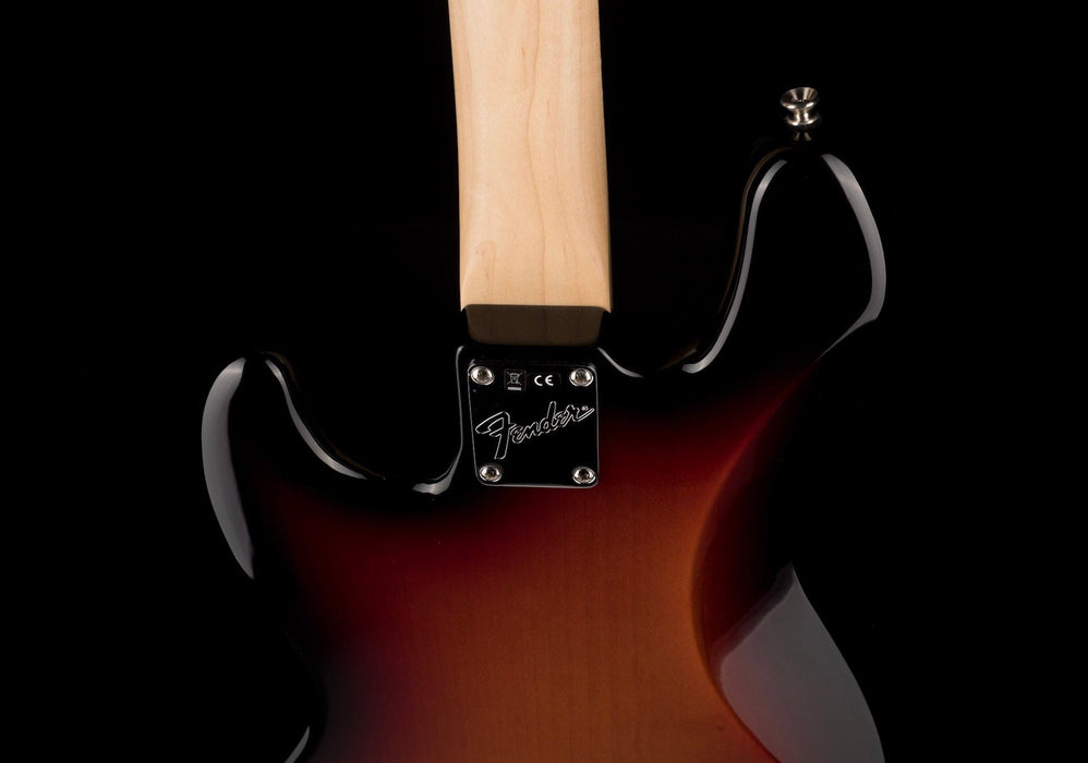 Used 2019 Fender American Performer Jazz Bass 3-Tone Sunburst with Case