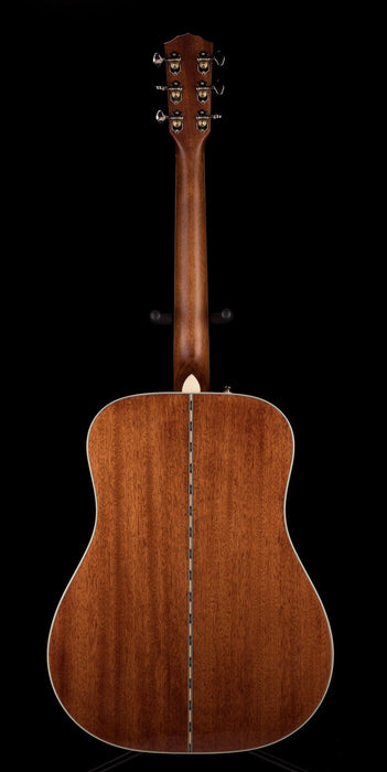 Fender Paramount PD-220E Dreadnought 3-Color Vintage Sunburst with Case
