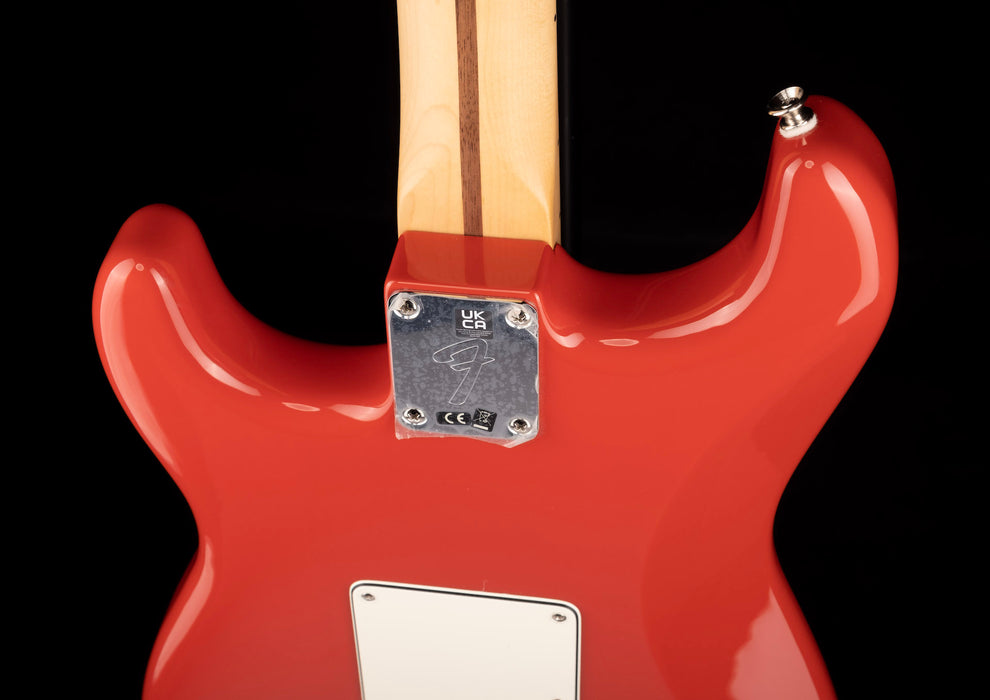 Fender Limited Edition Deluxe Player Strat HSS Fiesta Red Electric Guitar With Matching Headcap
