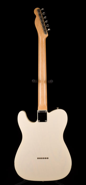 vUsed 2016 Fender American Vintage 1964 Telecaster Aged White Blonde with OHSC