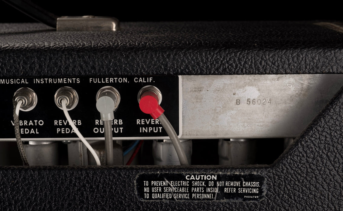 Pre Owned 1978 Fender Deluxe Reverb Guitar Amp Combo