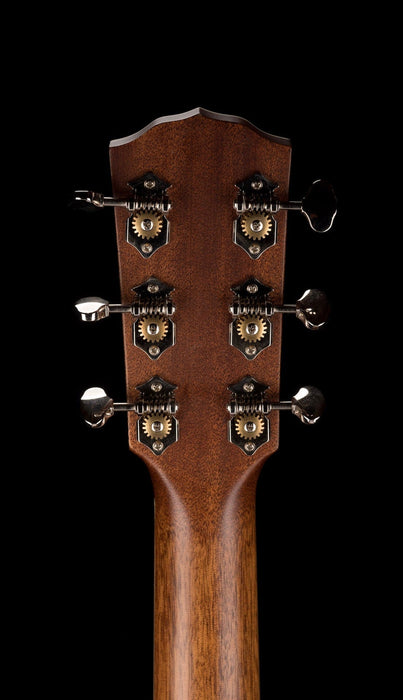 Used Fender Parmaount PM-1 Dreadnought All Mahogany with Mesquire Humbucking Pickup with Gig Bag