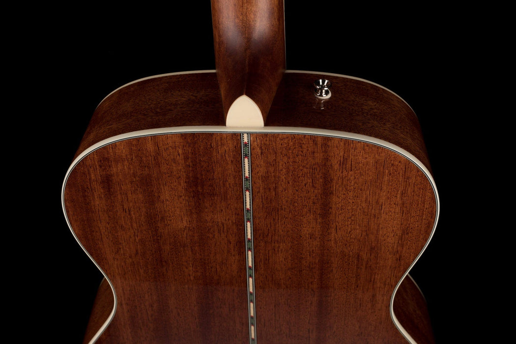 Fender Paramount PO 220E Orchestra Natrual with Case