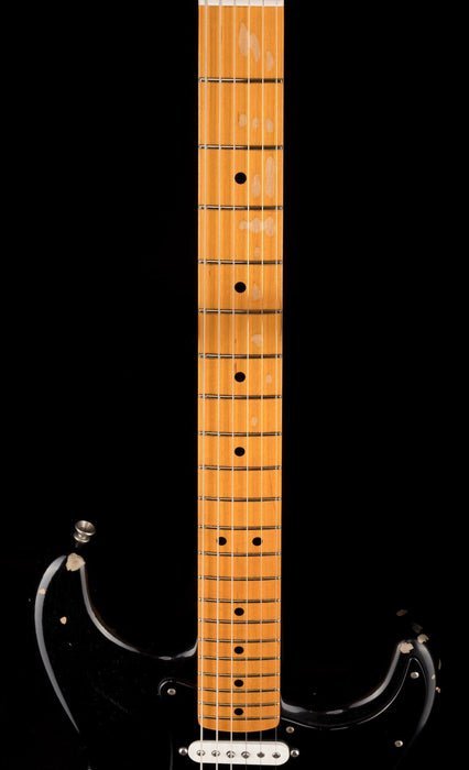 Pre-Owned Fender Custom Shop David Gilmour Stratocaster Relic Black over 3-Tone Sunburst