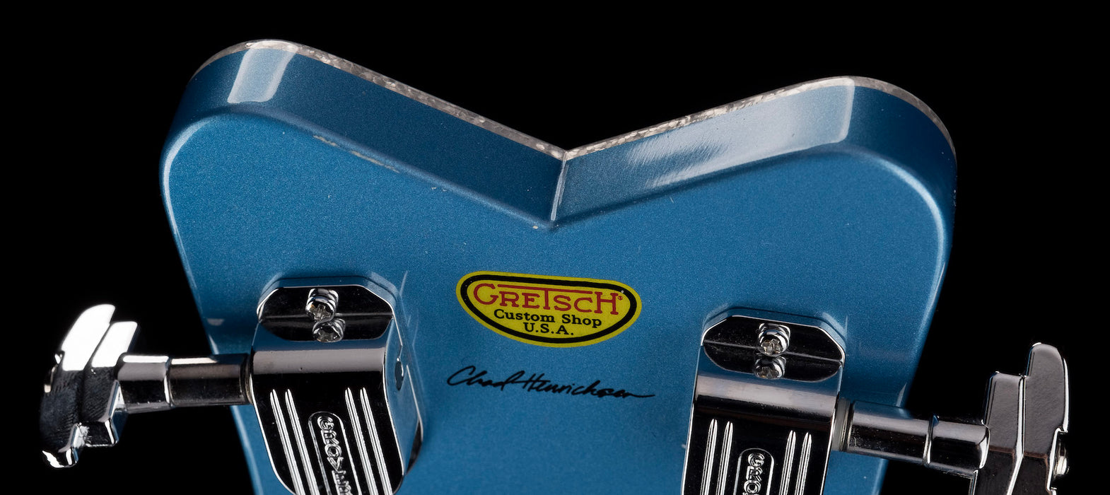 Pre Owned Gretsch Custom Shop Masterbuilt G6134CST Baritone Penguin NOS Lake Placid Blue With OHSC