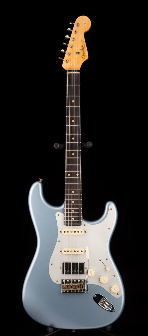Fender Custom Shop 1962 Stratocaster HSS Journeyman Relic Blue Ice Metallic