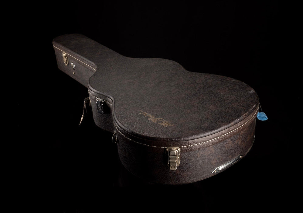 Used Yairi Classical Guitar Hardshell Case