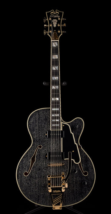 Pre Owned D'Angelico Excel '59 Black Dog With Tremolo With OHSC